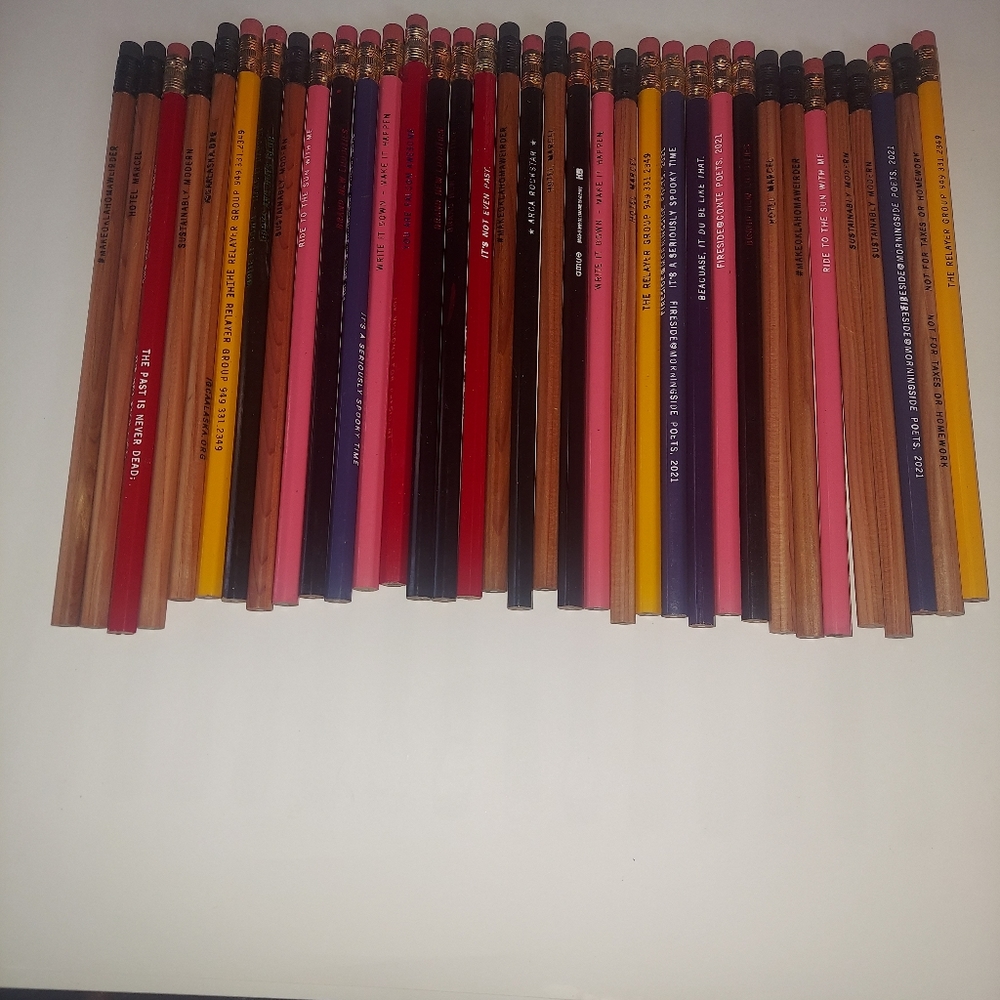 Regular blackwing pencils